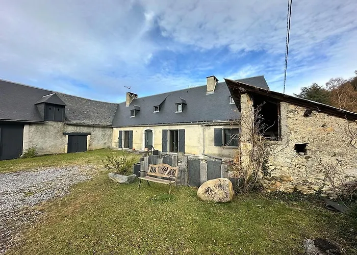 Chalet Ferme De Montagne Fraichement Renovee